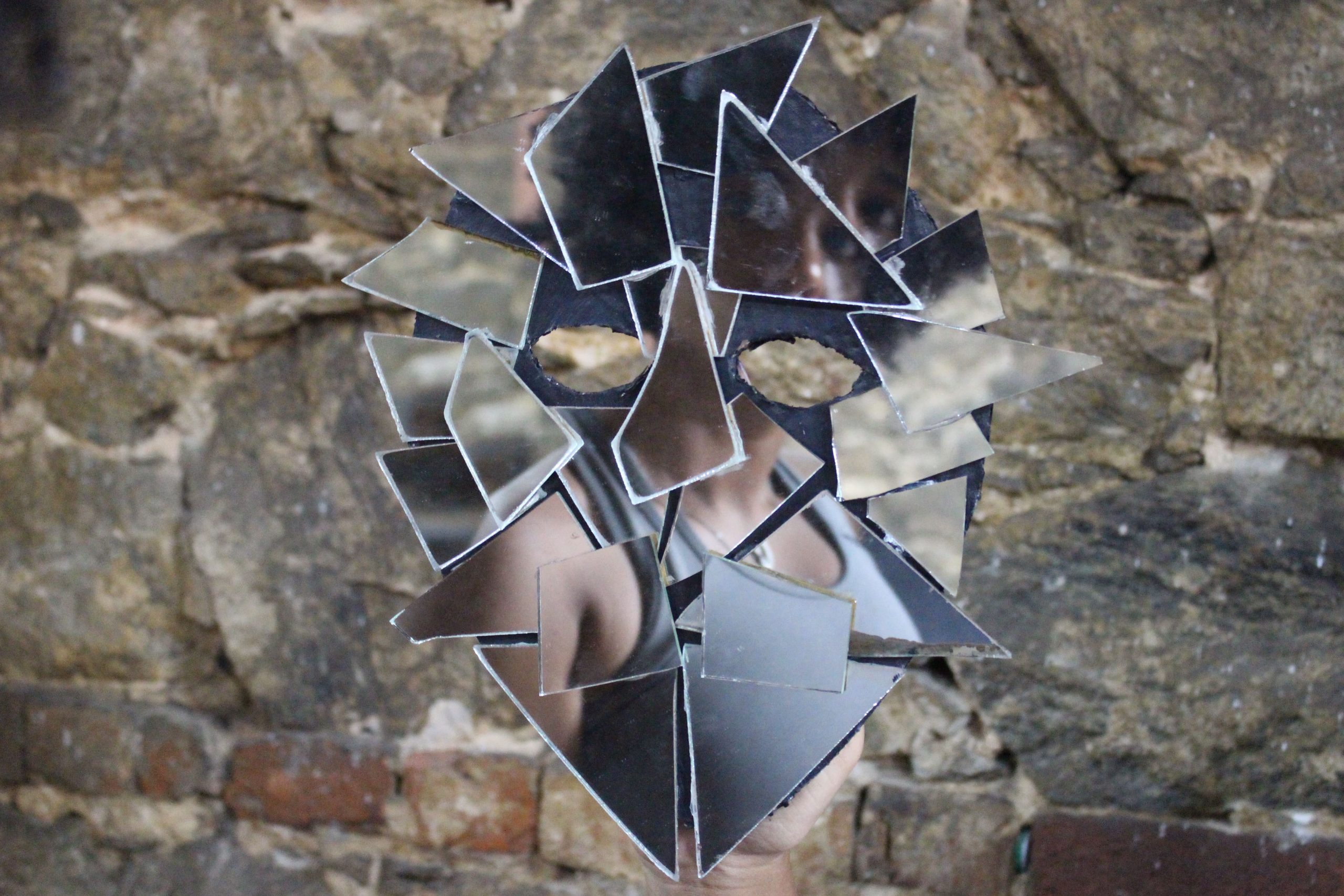 No momento, você está visualizando Coletivo MaréMoTO estreia a peça “Identidade”