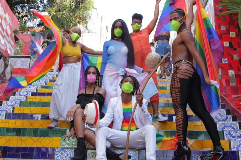 Leia mais sobre o artigo CTO realiza segunda edição do LAPArada e evento no mês do orgulho