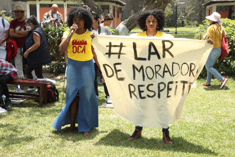 Leia mais sobre o artigo Teatro das Oprimidas no 5º Congresso Latino Americano de Cultura Viva Comunitária no Perú, onde nasceu o Teatro-Fórum