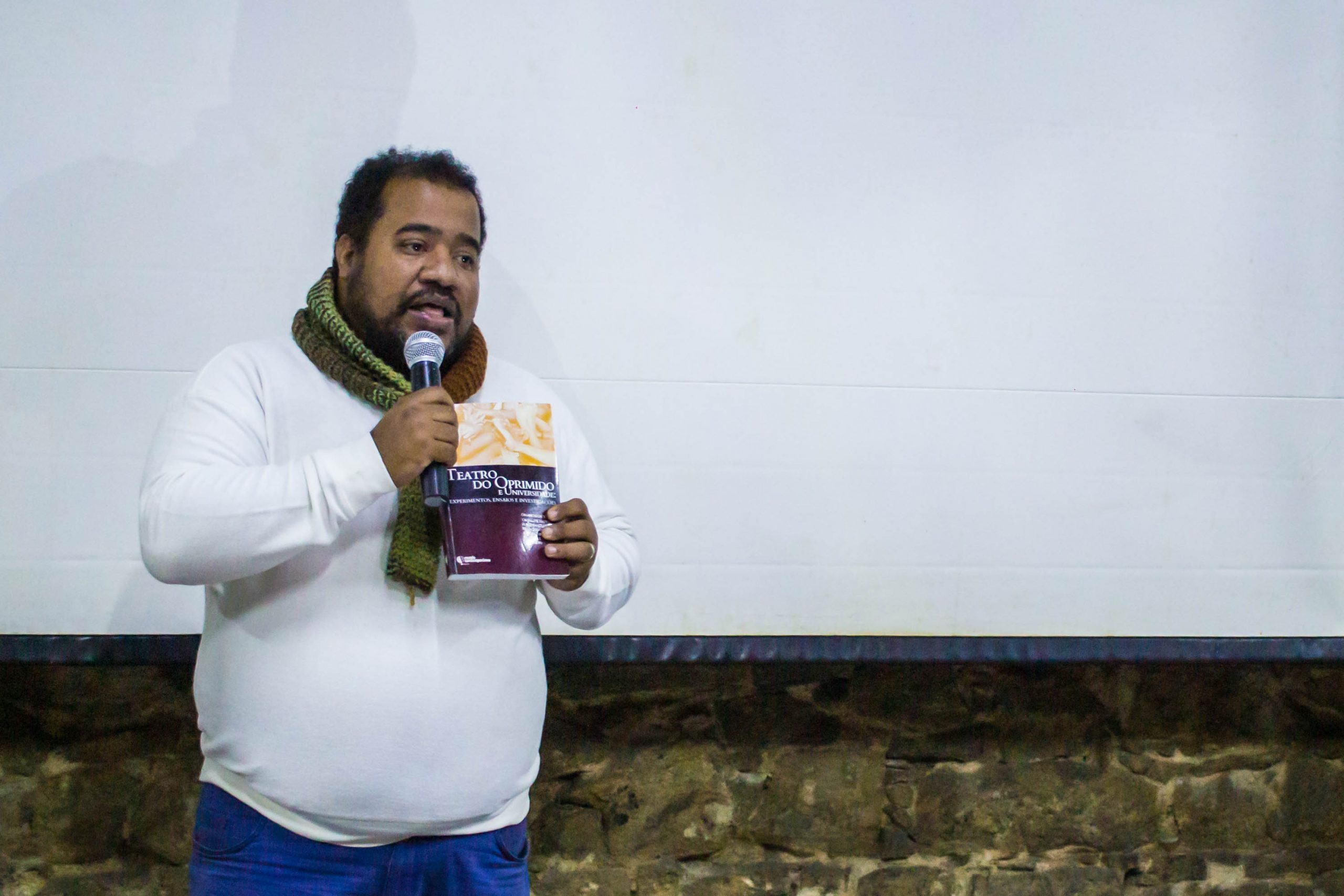 No momento, você está visualizando VITÓRIA! Teatro do Oprimido ganha curso de especialização em Federal da Bahia