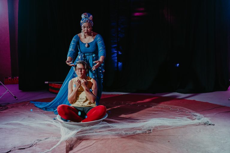 Leia mais sobre o artigo Aberta as inscrições para o Curso de Teatro das Oprimidas com Bárbara Santos