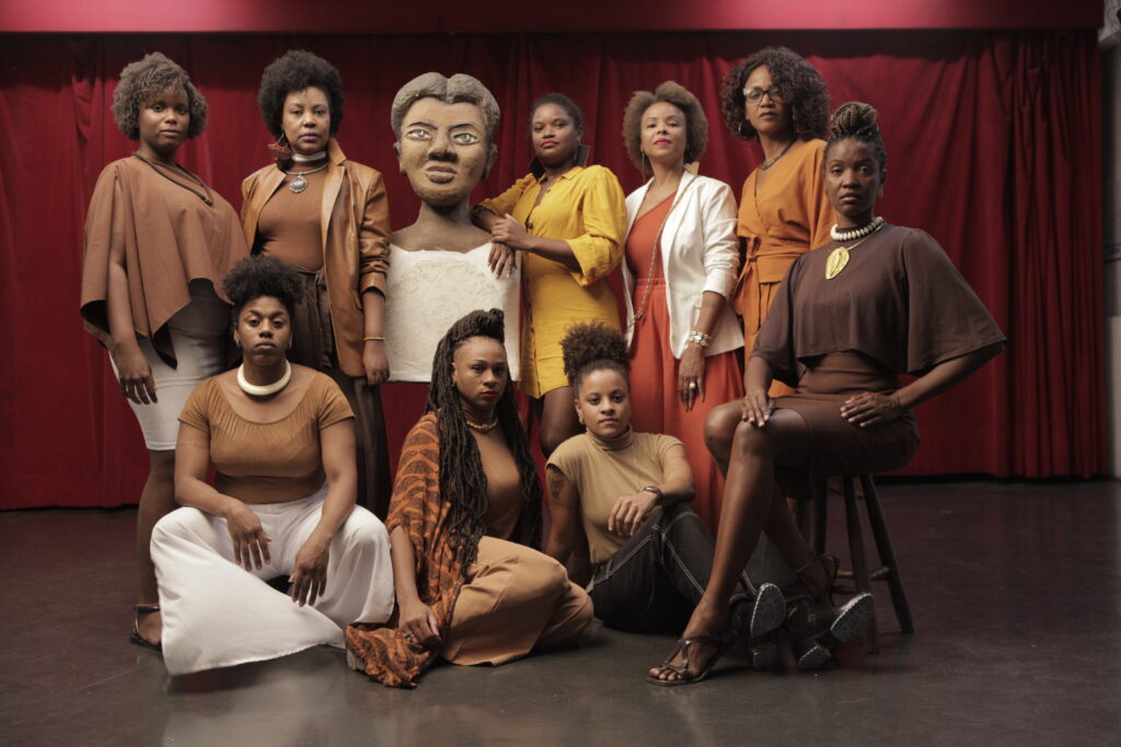 Leia mais sobre o artigo Madalena Anastácia – Grupo de Teatro de Mulheres negras celebra 10 anos de existência e resistência